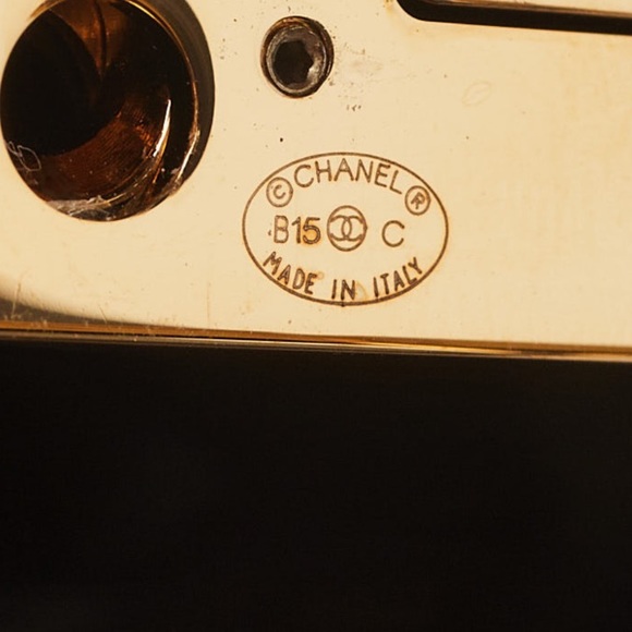 CHANEL RUNWAY BAG - Picture 10 of 13